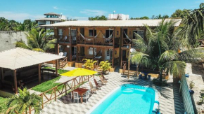 Praia de Imbassaí apto dentro de rancho com lazer